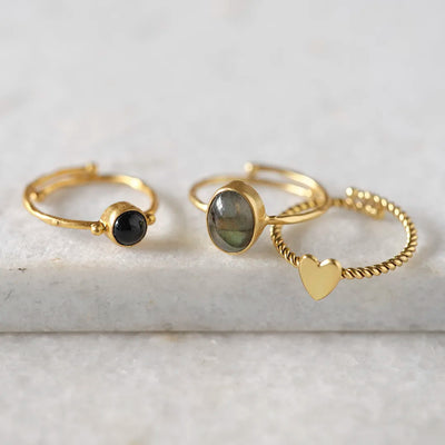 A beautiful Story Vintage Gold  Heart ring