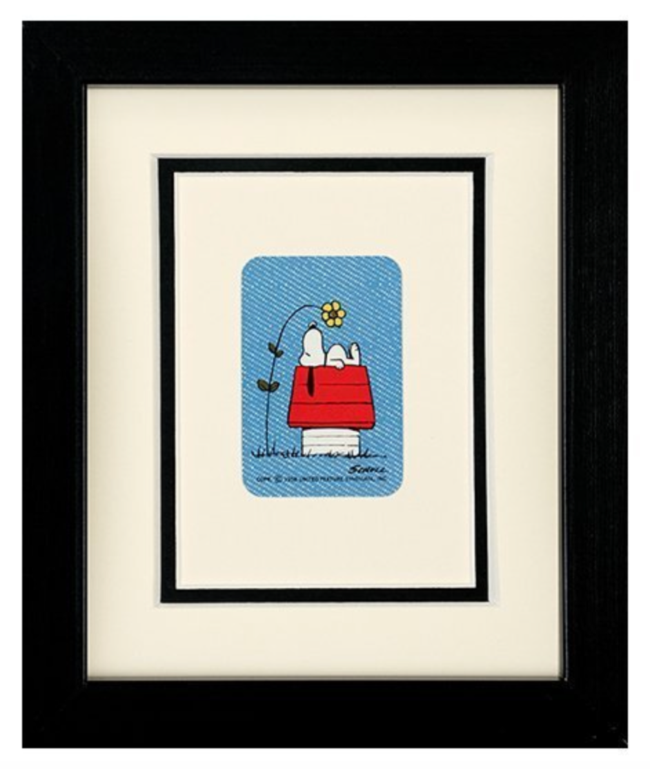 SNOOPY AT HOME  – SUNFLOWER AND DENIM BACKGROUND FRAMED PRINT