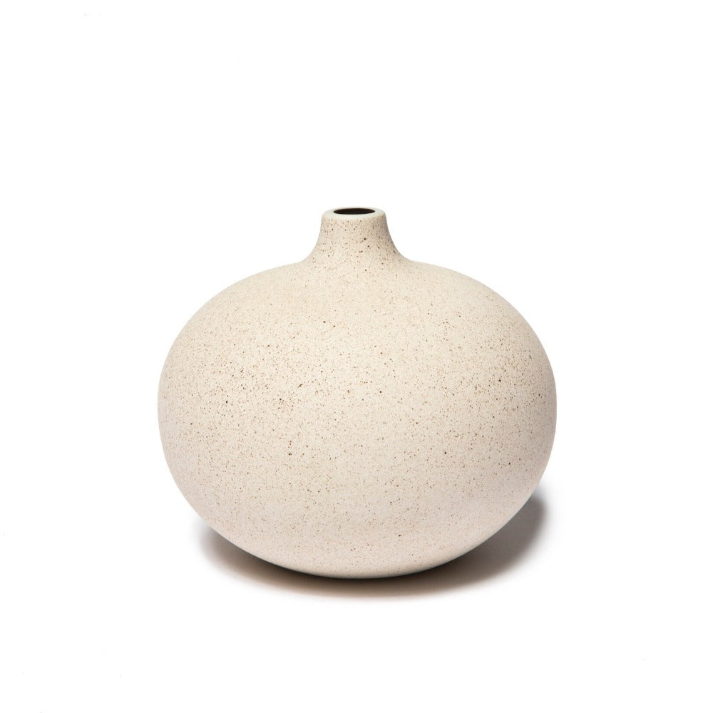 Pebble Vase - Sand