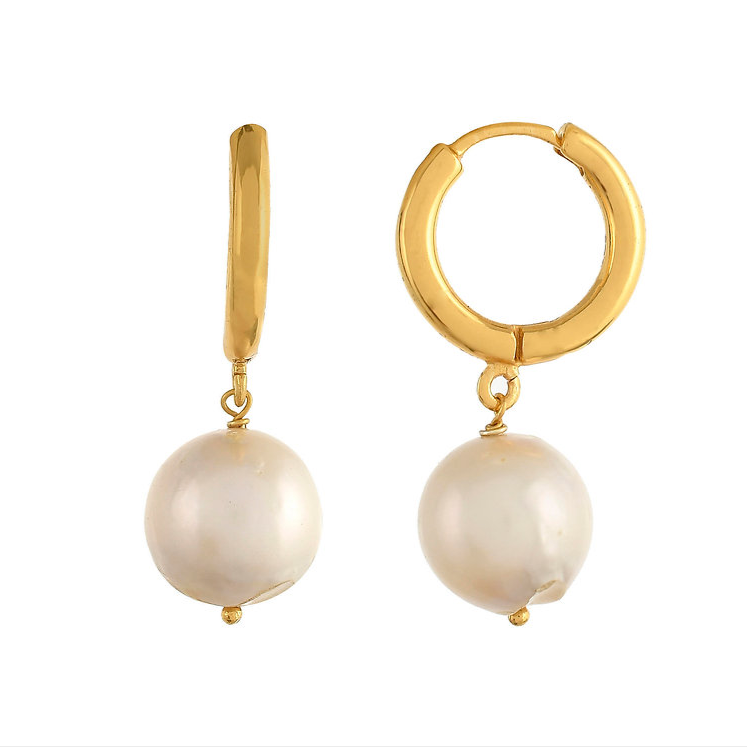 Shyla Pearl Rochelle Huggie earrings